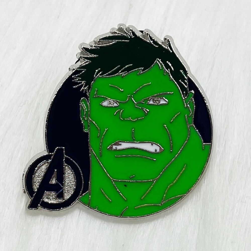525 Disney Marvel Avengers Assemble The Incredible Hulk Pin 12$
